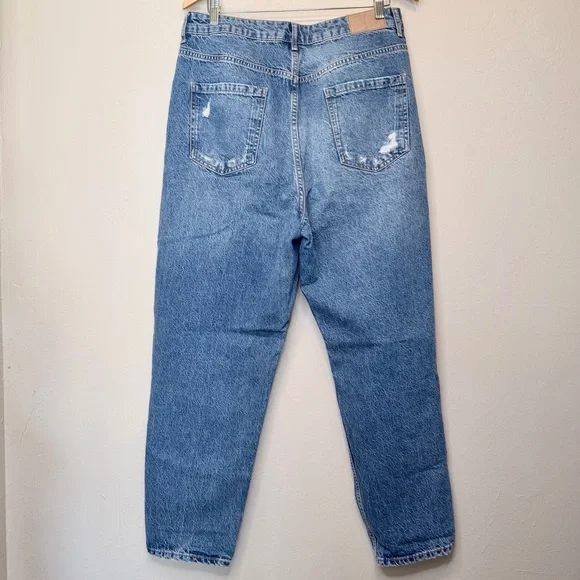 ZARA | Mid-Plus Size High Rise Factory Distressed Straight Relaxed Jeans - Picture 3 of 13